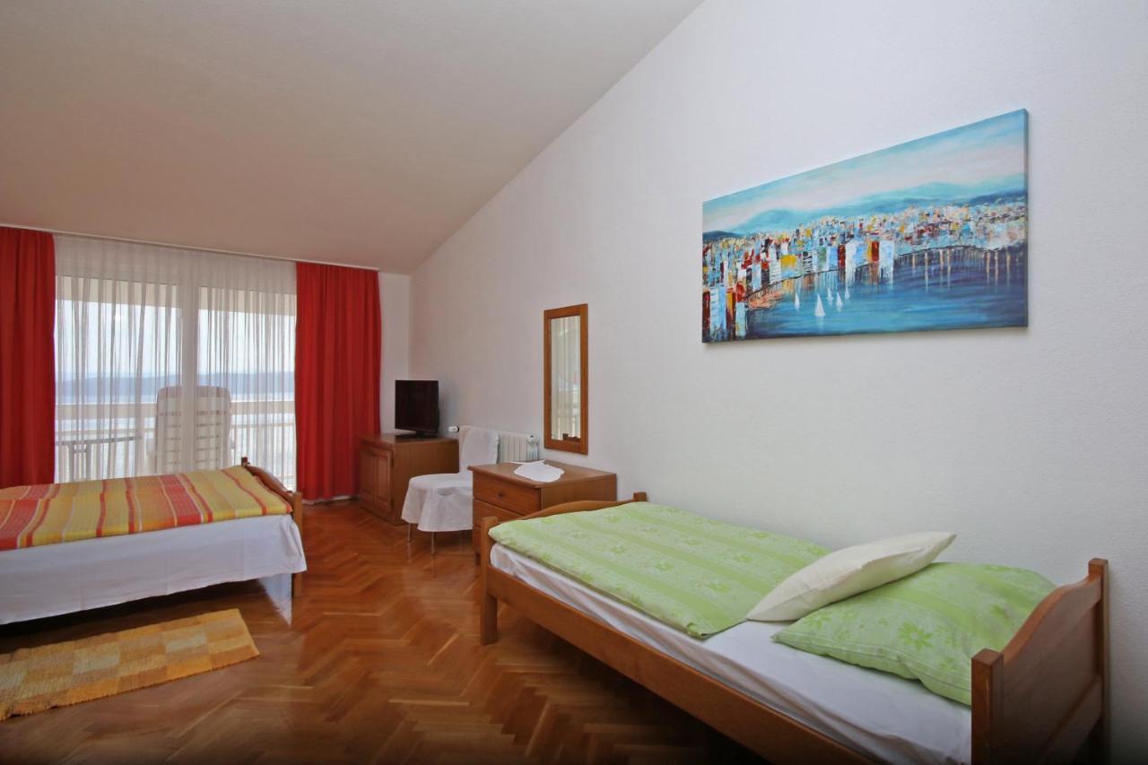 Adria Brela Apartments エクステリア 写真